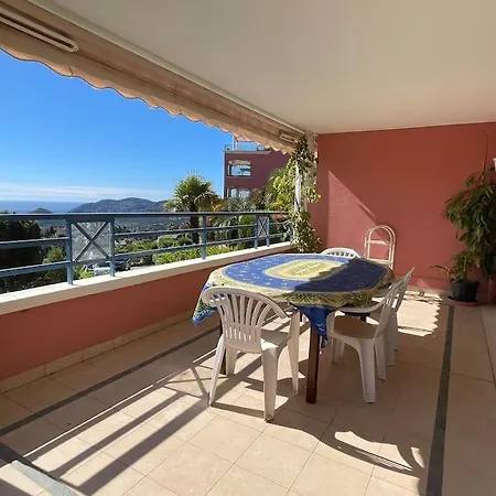 Joli 2p Avec Vue Panoramique Mandelieu