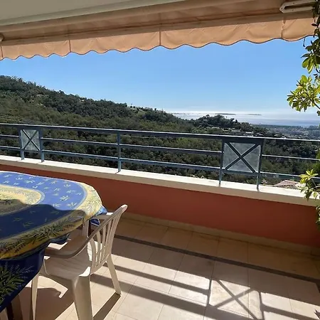 Joli 2p Avec Vue Panoramique Mandelieu